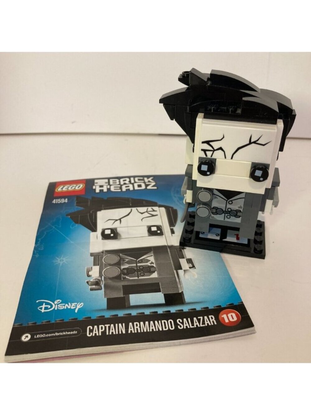 LEGO 41594 Disney Brick Headz Captain Armando Salazar Near Complete + Manual
